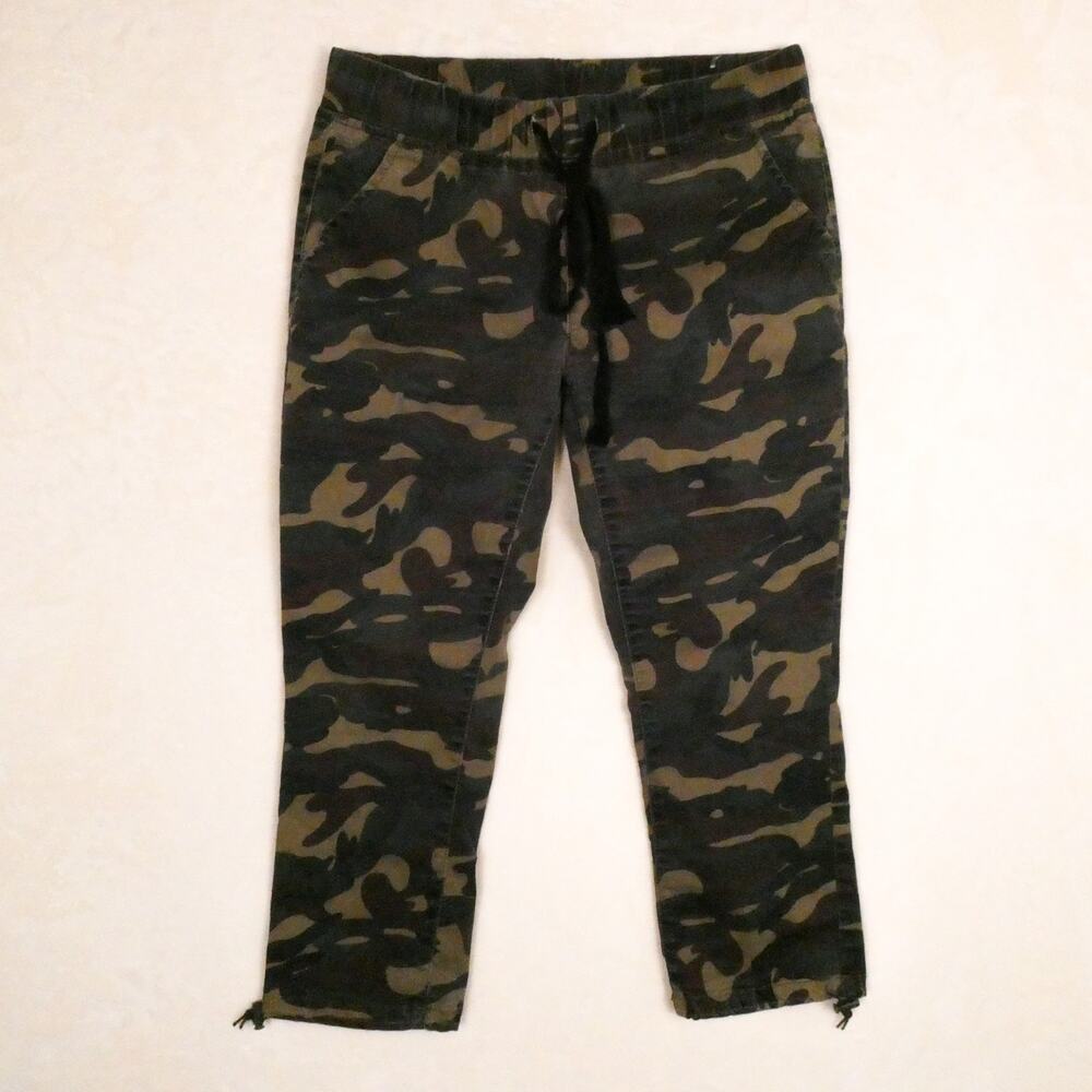 V.I.P. Pull On Cropped Drawstring Camo Pants Size 13/14 Comfortable Y2K